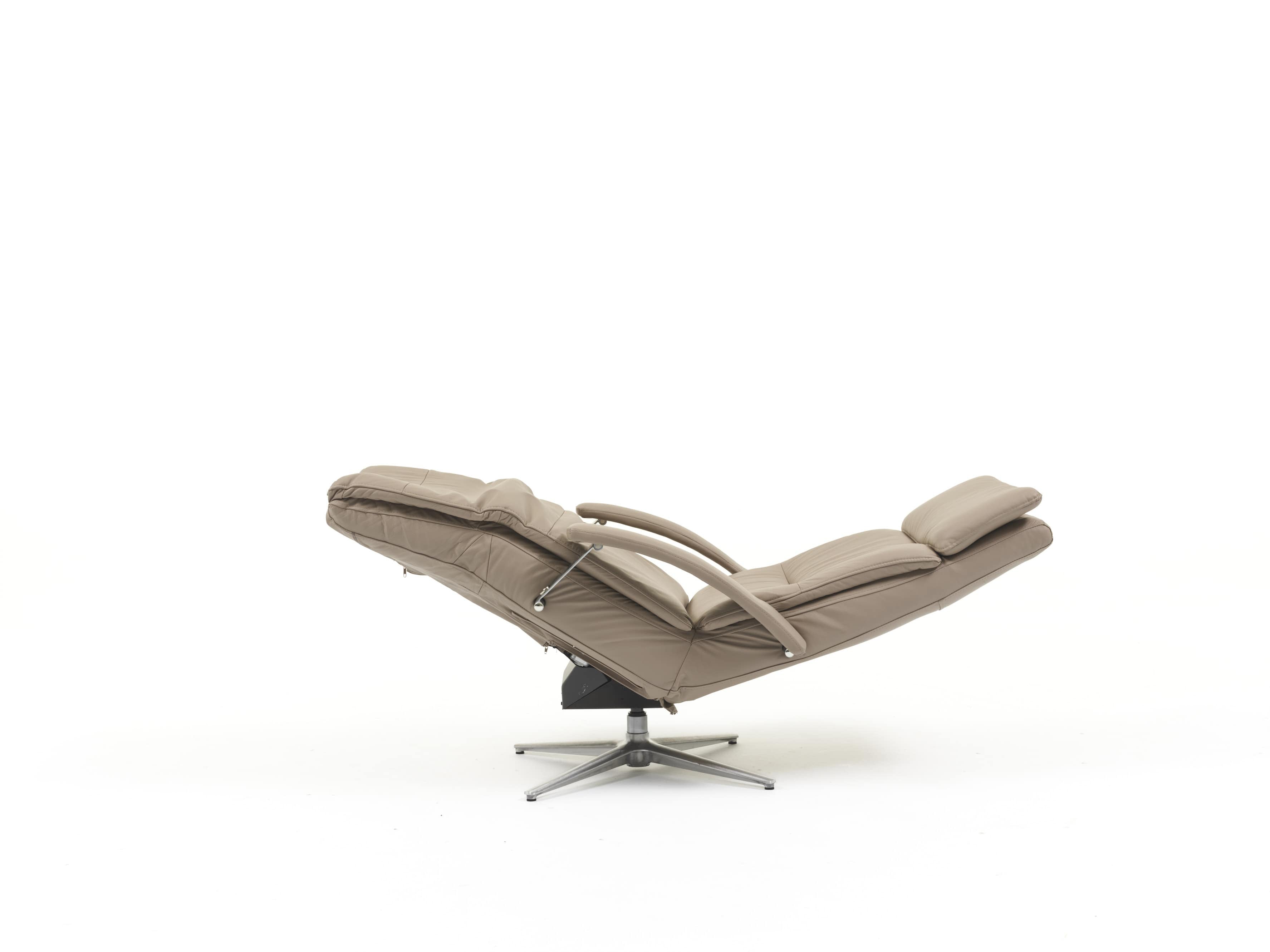 Zero Gravity Recliner