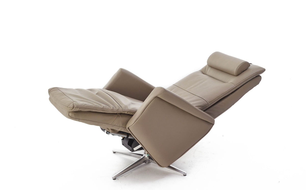 Zero Gravity Pro relaxzetel taupe – detail bediening | Swiss Relax